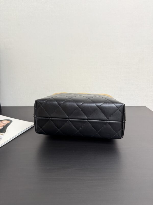 25 Haute Horlogerie Series   Shopping bag